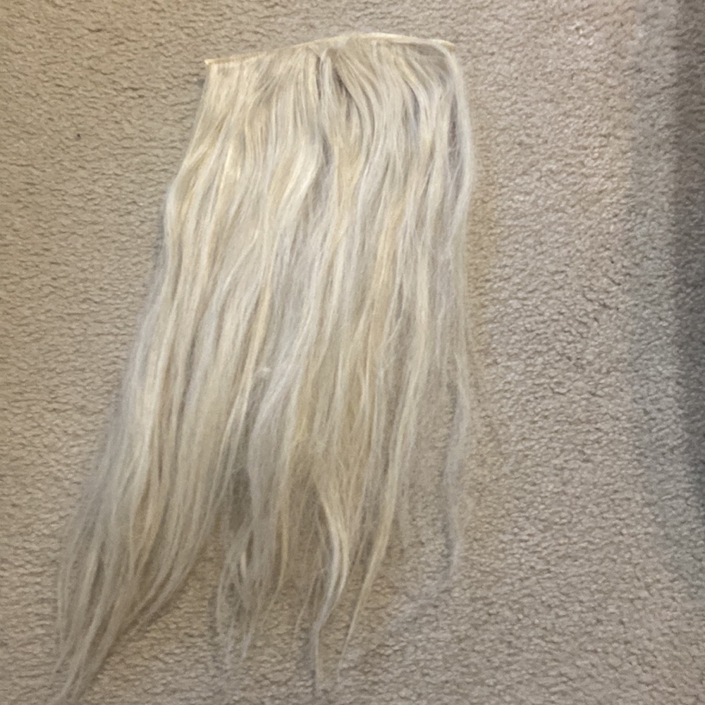 Full head extensions. - Picture 3 of 3